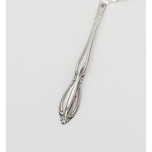 Oneida Strathmore Gravy Ladle Deluxe Stainless Steel Flatware - Picture 3 of 7